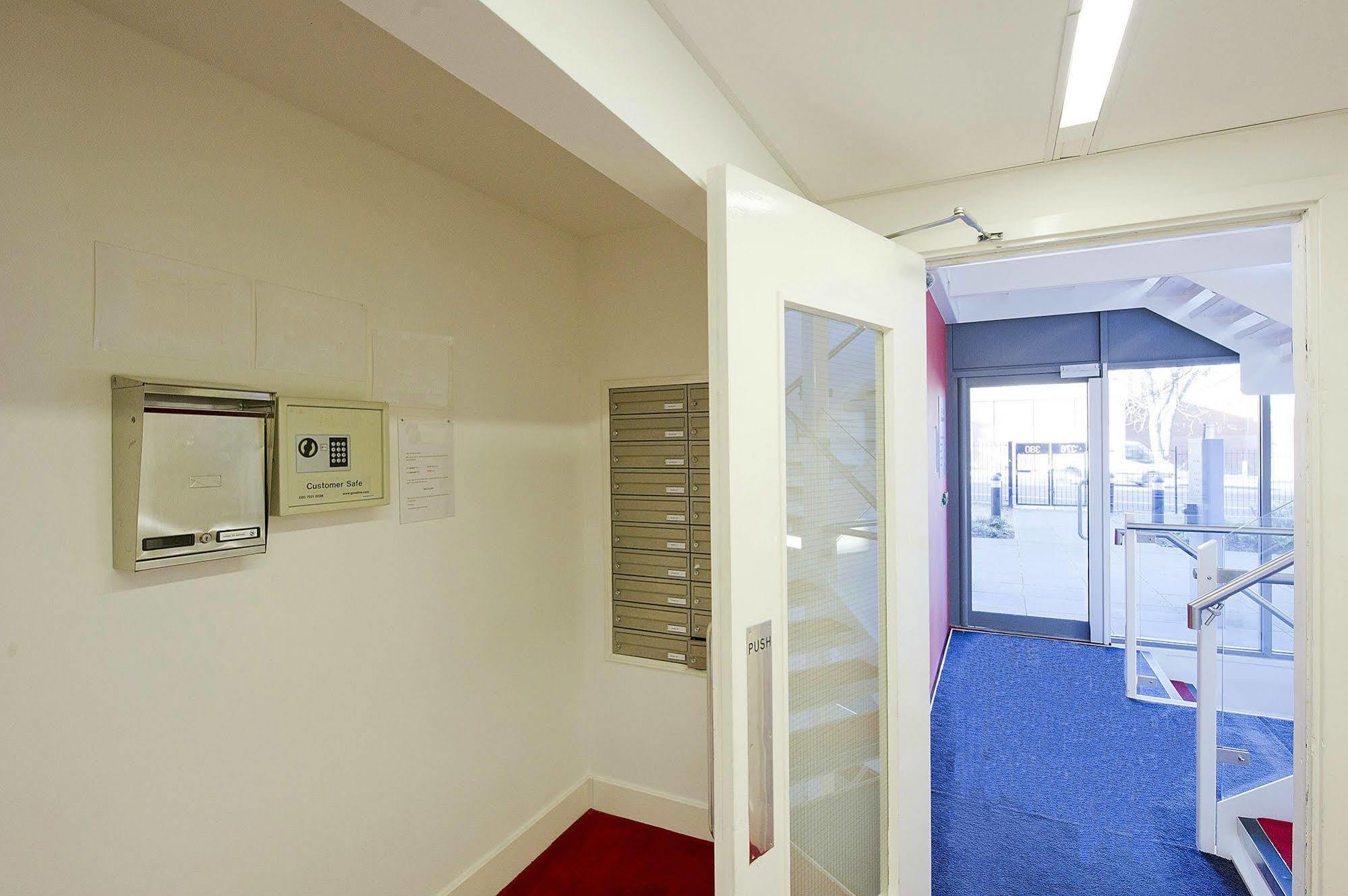 Native Camden Apartment Лондон Екстериор снимка